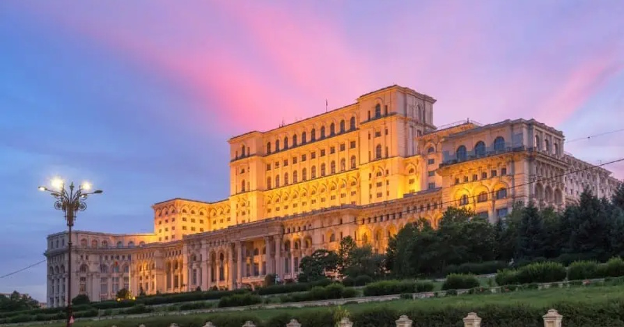 Stomatologi București – Cum pot medicii dentiști din București să își crească eficiența și profitul cu sTomato